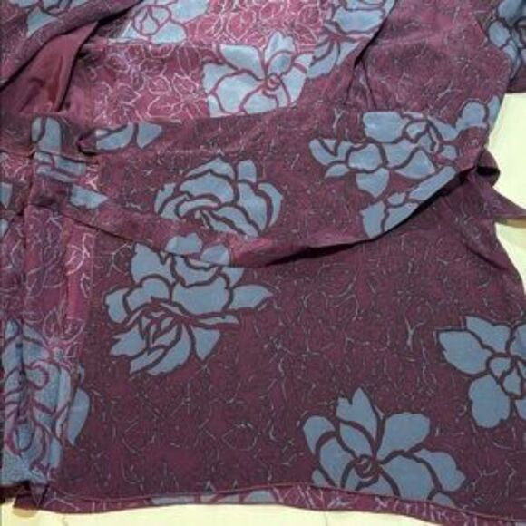 Black Halo | Silk Tunic Style Women’s Purple Floral Print Wrap Blouse Top Size M - Picture 13 of 16